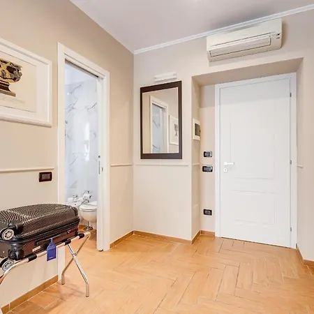 Muzio 48 Private Suites by Premium Suites Collection-3